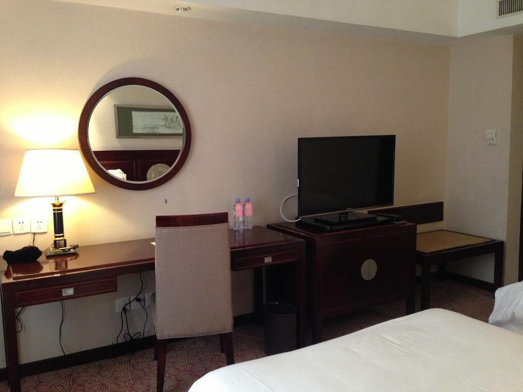 Grand Dynasty Culture Hotel Xi'An Сиань Экстерьер фото